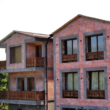 Kefilyan Family Hotel Sanain Eksteriør bilde