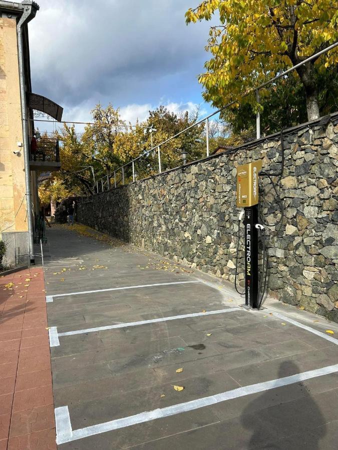 Kefilyan Family Hotel Sanain Eksteriør bilde