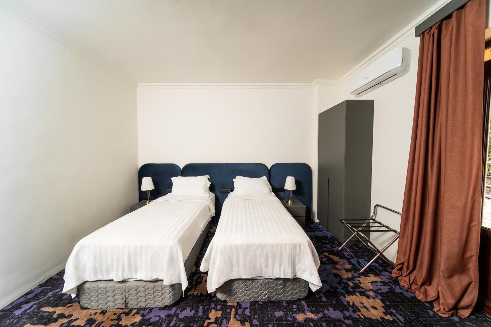 Kefilyan Family Hotel Sanain Eksteriør bilde