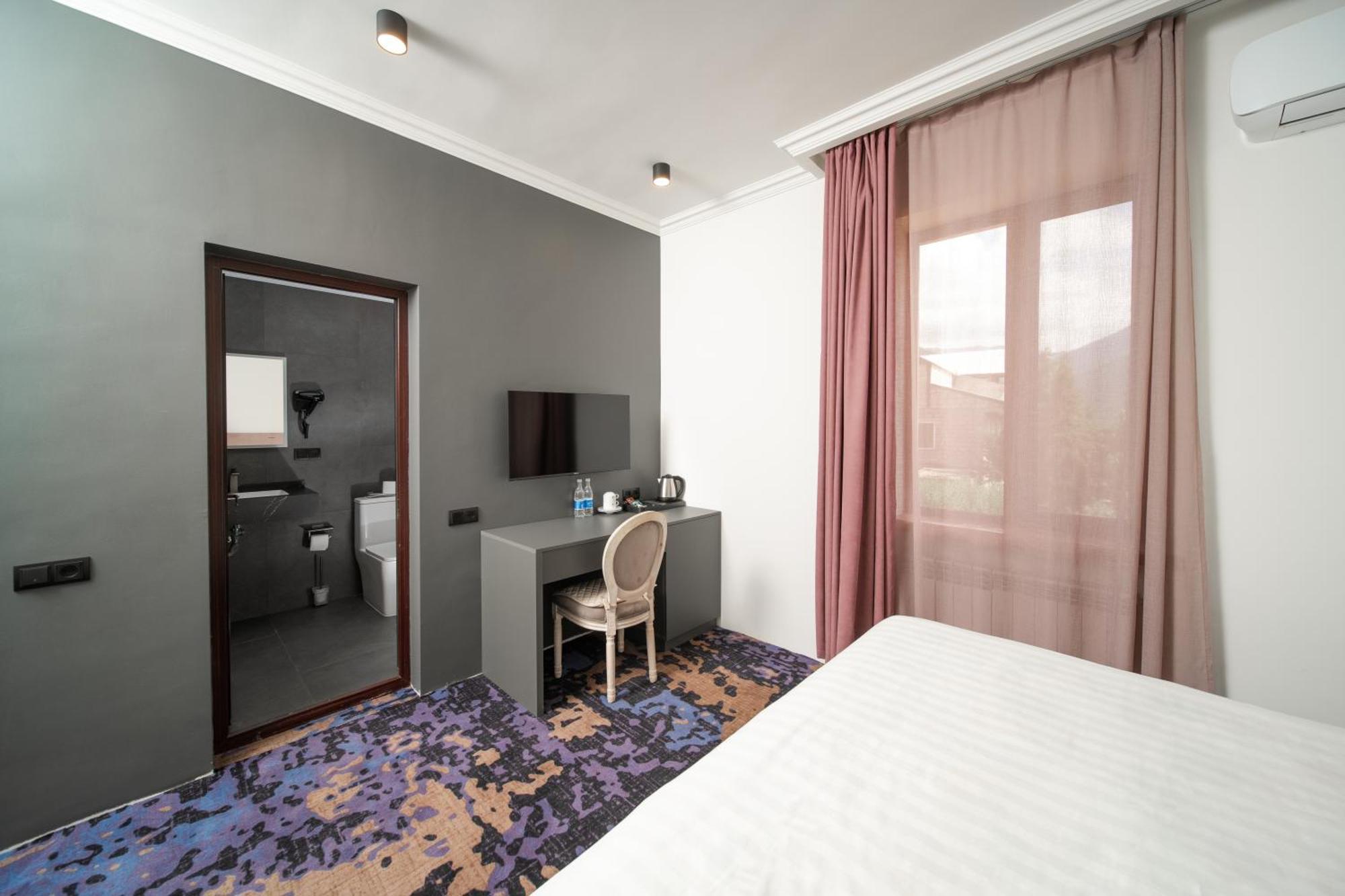 Kefilyan Family Hotel Sanain Eksteriør bilde