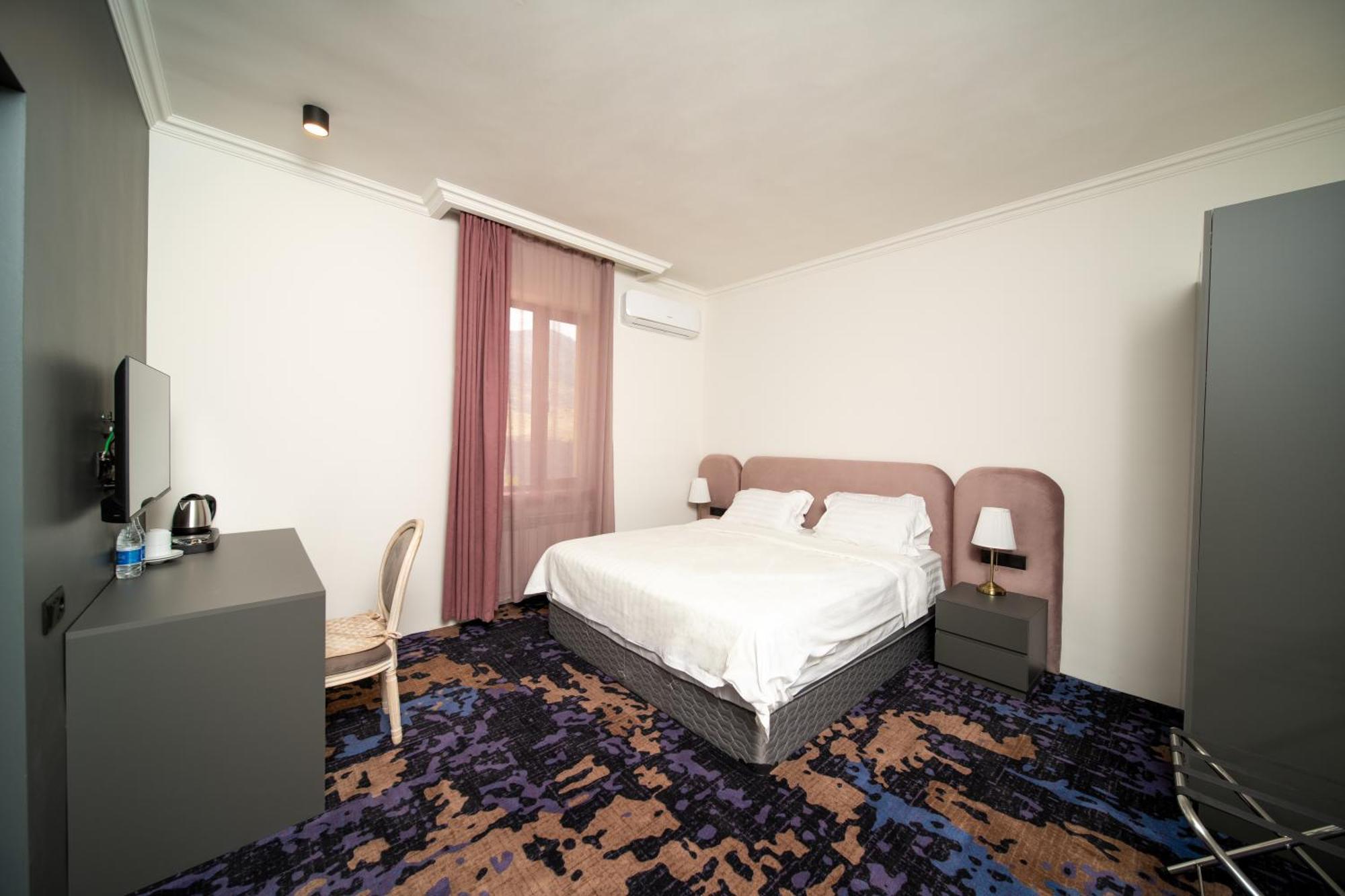 Kefilyan Family Hotel Sanain Eksteriør bilde
