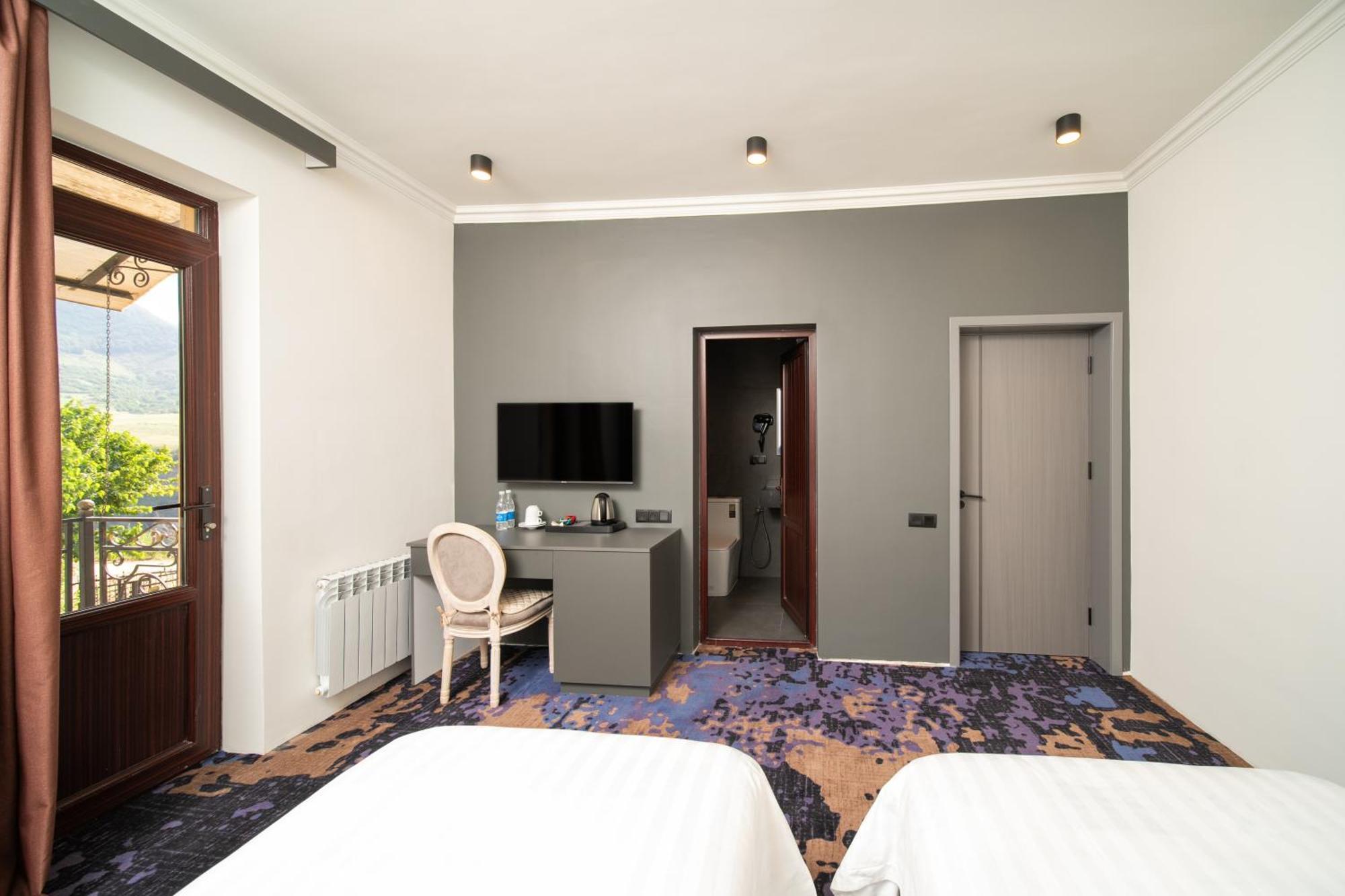 Kefilyan Family Hotel Sanain Eksteriør bilde